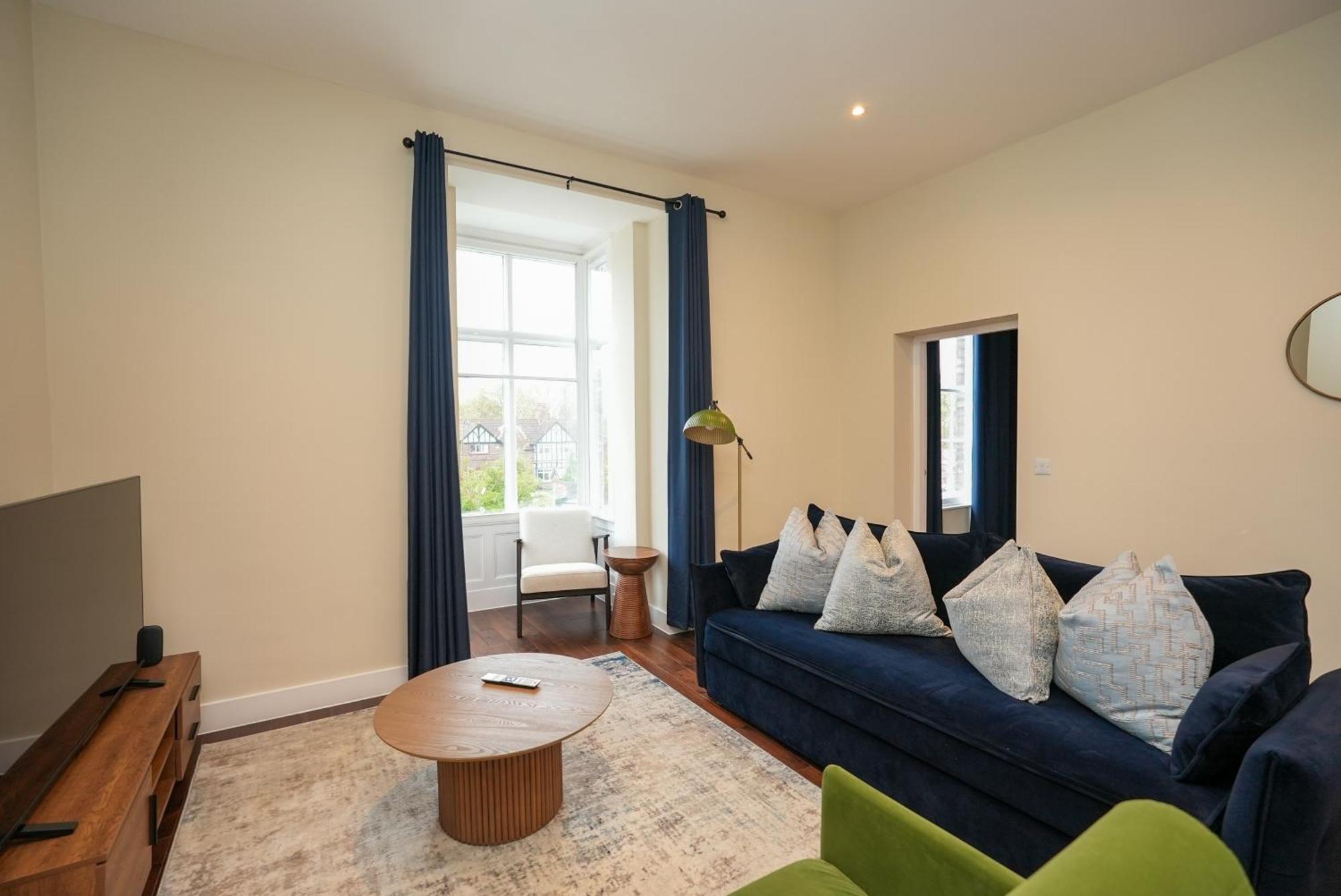 Luxury Two Bedroom * Liverpool